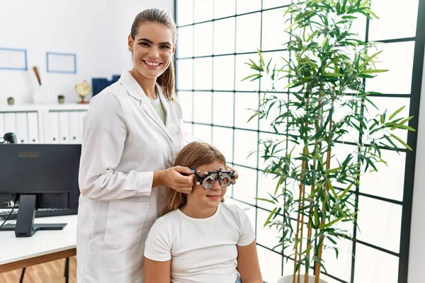 Woman Girl Oculist Patient Examining Vision Using Optometrist Glasses Clinic — ストック写真