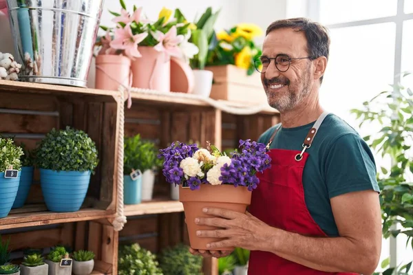 Middle Age Man Florist Holding Plant Shelving Florist — Stock Photo, Image