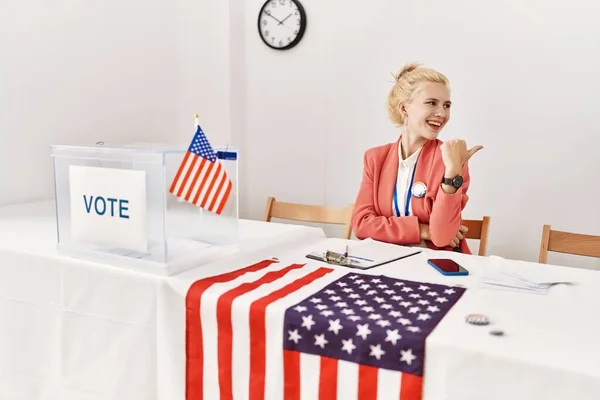 Beautiful Caucasian Woman Working Political Campaign Smiling Happy Face Looking — Stock Photo, Image
