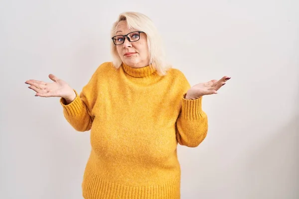 Middle Age Caucasian Woman Wearing Glasses Standing Background Clueless Confused — Stock Photo, Image