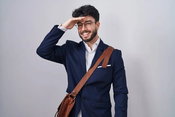 Uomo Ispanico Con Barba Che Indossa Abiti Lavoro Molto Felice — Foto Stock