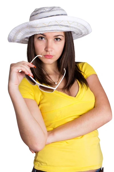 Ragazza con occhiali da sole e cappello — Foto Stock