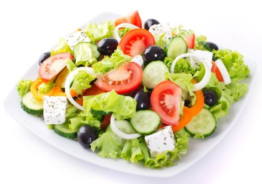 Taze sebze salatası.