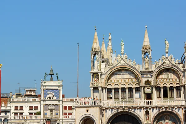 Basilica di San Marco e Torre dell'Orologio — Foto Stock