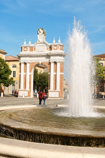 Piazza marconi in santarcangelo di romagna, Italië — Stockfoto