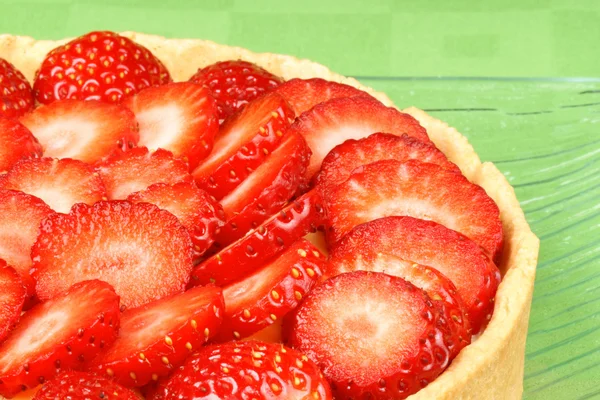 Tarte aux fraises et à la crème anglaise — Photo