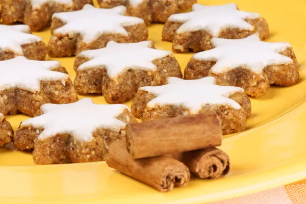 Galletas estrella de canela —  Fotos de Stock