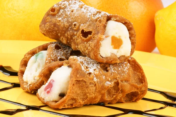 Mini-sizilianische Cannoli — Stockfoto