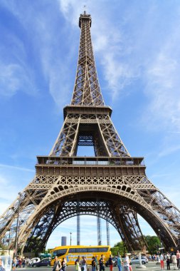 Paris 'teki Eyfel Kulesi