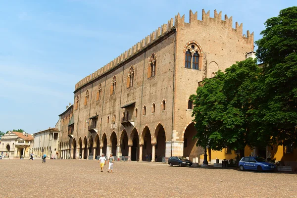 Der hauptmannspalast, palazzo ducale in mantua, italien — Stockfoto