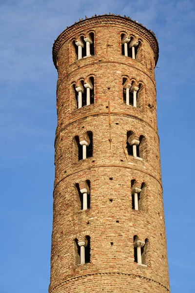 Saint Apollinaris Yeni Bazilikası Nın Çan Kulesi Basilica Sant Apollinare — Stok fotoğraf