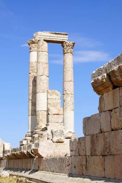 Ruins Roman Temple Hercules Amman Citadel Jordan — Fotografia de Stock