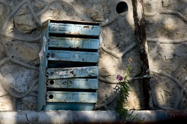 Vecchia casella di posta — Foto Stock