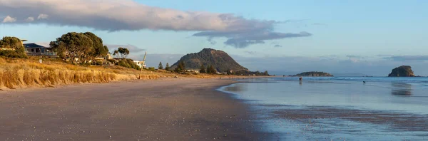 Strandpanorama Von Mount Maunganui Und Omanu Tauranga Neuseeland — Stockfoto