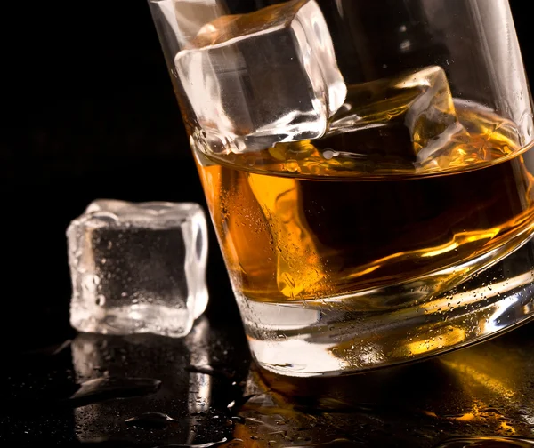 Whisky cu gheață — Fotografie, imagine de stoc