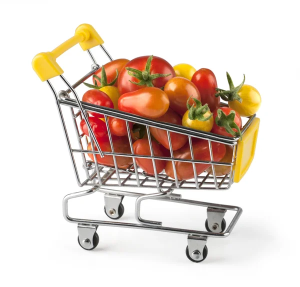 Tomates en una canasta —  Fotos de Stock