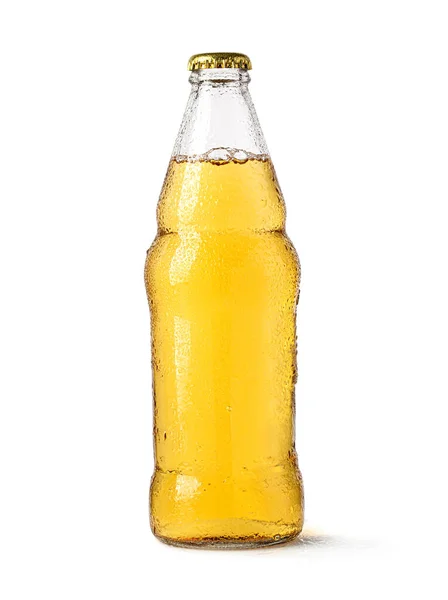 Garrafas Cerveja Vidro Com Gotas Isoladas Backgroun Branco — Fotografia de Stock