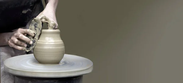 Hands Making Ceramic Cup Potter Wheel Copy Space — Stock Photo, Image