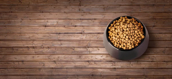 Gatos Perros Secan Comida Tazón Sobre Tablas Madera Fondo Horizontal — Foto de Stock