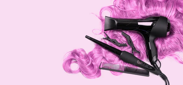 Hairdressing Accessories Long Pink Hair Care Pink Background — Stockfoto