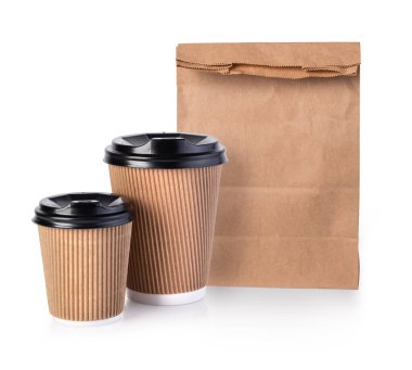 Termo bardakta kahve getir. Bir beyazda izole edilmiş.