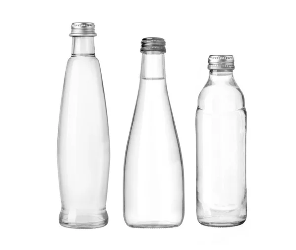 Water Glazen Fles Geïsoleerd Witte Achtergrond — Stockfoto