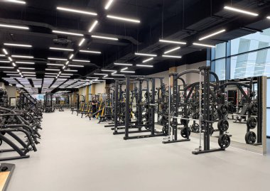 Anapa, Rusya 19 Mayıs 2022: Dünya Sınıfı Spor Salonu, modern spor salonu