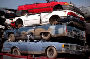 Scrapyard geri dönüşüm