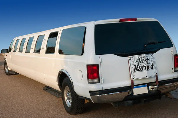 Wedding Party Limo — Stock Photo, Image