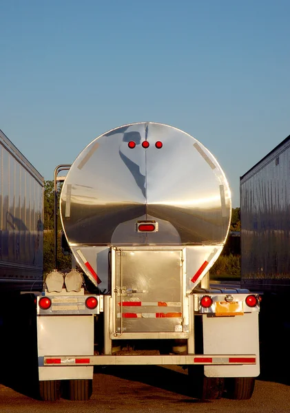 Semi Trucking — Stock Photo, Image