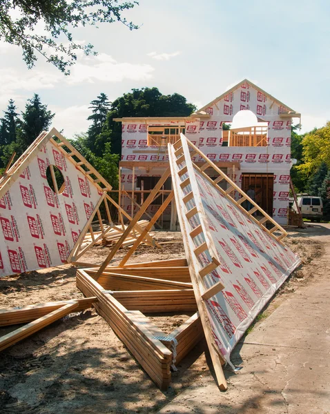 Construcción de casa nueva — Foto de Stock