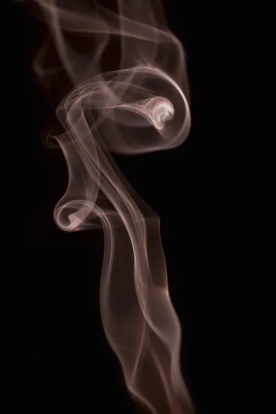 Abstracte rook geïsoleerd op zwart — Stockfoto