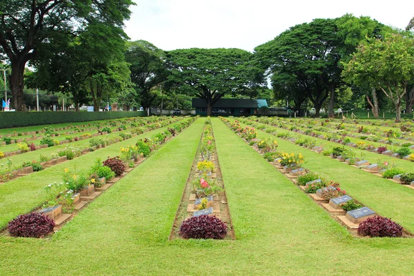 Cimitero di Kanchanaburi Thailandia — Foto Stock