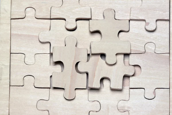 Dřevěné puzzle. — Stock fotografie
