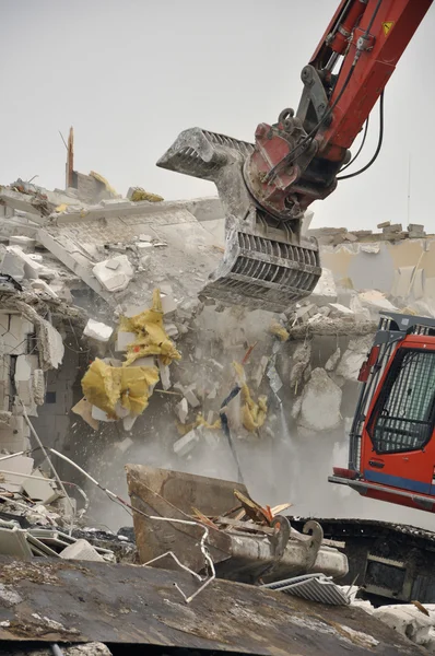 Demolition by Excavator — Stock Photo, Image