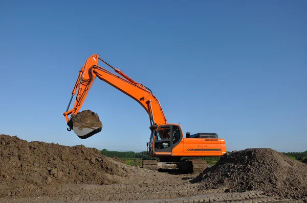 Bagger bei der Arbeit — Stockfoto