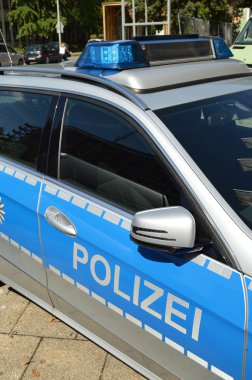Alman polis arabası