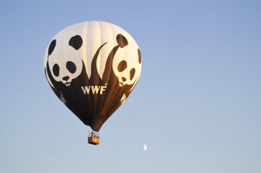 WWF balloon clipart