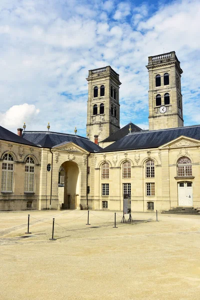 Verdun Episcopaal Paleis Kathedraal Torens Het Bisschoppelijk Paleis Herbergt Het — Stockfoto