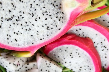 pembe pitahaya dragon meyve