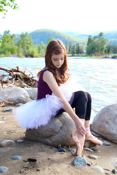 Young ballerina — Stock Photo, Image