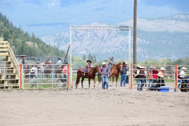 küçük pantolon rodeo