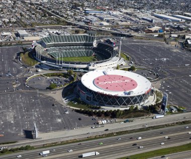 Oakland, ca, usa-Ekim 2011:oakland-alameda county coliseum