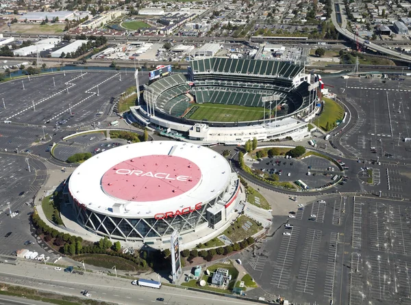 OAKLAND, CA, USA-OCTOBER 2011:Oakland-Alameda County Coliseum — Stock Photo, Image