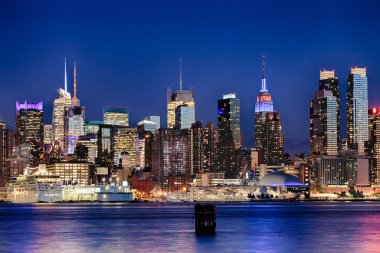 new York'un şehir dışına skyline gece