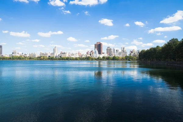 Nueva York, Central Park, Jacqueline Kennedy Onassis Reservoir —  Fotos de Stock