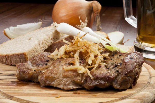 Gebratenes Schweinefilet — Stockfoto