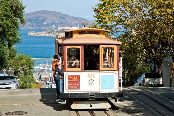 San francisco - 2 listopada: kolejki linowej tramwaj, 2 listopada, — Zdjęcie stockowe