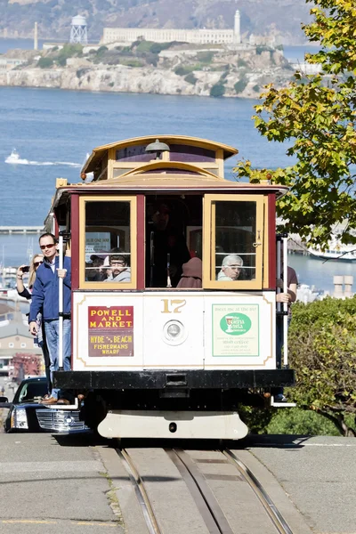 San francisco - 2 november: de kabel auto tram, 2 november, — Stockfoto