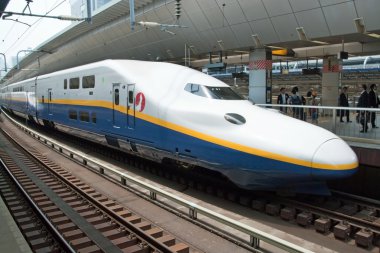 Shinkansen hızlı tren